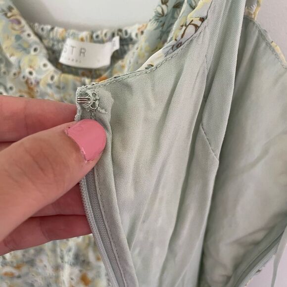 ASTR the Label Midsummer Dress large new with tags - Picture 9 of 14